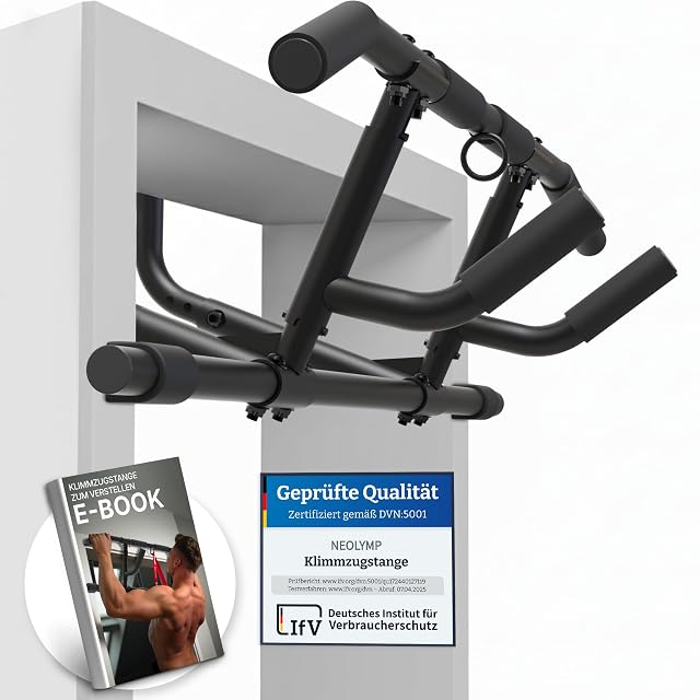 Barra da vano porta NEOLYMP PUB650 nera agganciata a un telaio, accanto a un cartoncino di qualità certificata IfV e a un e-book